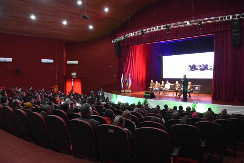 Vereadores participam de encontro com presidente da Itaipu Binacional